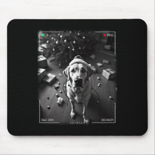 Weihnachts-Labrador Retriever auf Kamera aufgefang Mousepad