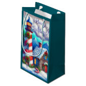 Weihnachts-Leuchtturm Nautical Coastal Mountain Kleine Geschenktüte (Rückseite Schrägansicht)