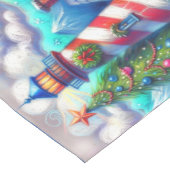 Weihnachts-Leuchtturm Nautical Coastal Mountain Mittelgroßer Tischläufer (Ecke)