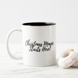 Weihnachts-Magie fängt hier an! Minimalistische Co Zweifarbige Tasse