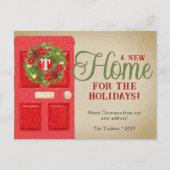 Weihnachts-Monogramm-Kranz an der roten Tür Postkarte (Vorderseite)