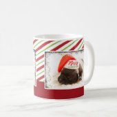 Weihnachts-Mops in Weihnachtsmannmütze mit Weihnac Kaffeetasse (VorderseiteRechts)