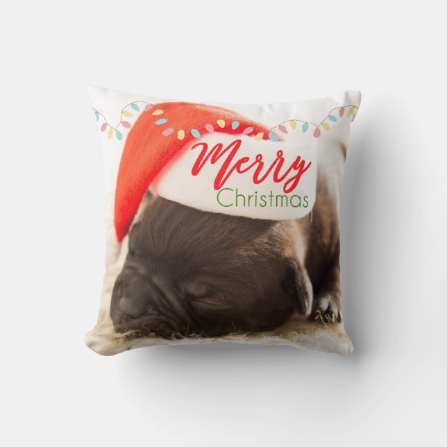 Weihnachts-Mops in Weihnachtsmannmütze mit Weihnac Kissen (Vorderseite)