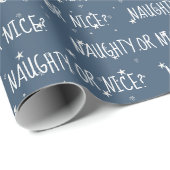 Weihnachts-NAUGHTY- ODER NICE-Text auf Sternen Geschenkpapier (Rolleneckpunkt)