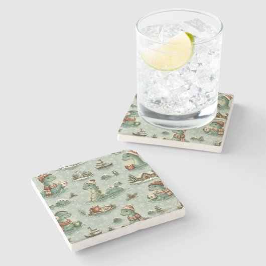Weihnachts-Nessie Loch Ness Monster Cozy Kryptiden Steinuntersetzer (Seitenansicht)