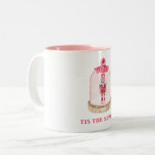 Weihnachts Nutcracker Tower Soldier Snow Globe Zweifarbige Tasse (Vorderseite Links)