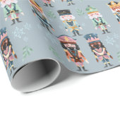Weihnachts-Nutcracker Toysoldaten Soft Blue Geschenkpapier (Rolleneckpunkt)