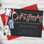 Weihnachts Pajama Geburtstagsparty Einladung<br><div class="desc">Feiern Sie einen kleinen Geburtstag im gemütlichen Urlaubsstil mit dieser Weihnachts-Pajama-Party-Geburtstagseinladung! Mit Aquarellfarben-PJs, einem festlichen "Weihnachtsgebäck" und einem spielerischen Layout auf einem dunklen Hintergrund laden die Sets zum Vergnügen und zum Wohlfühlen ein. Perfekt für die Kinder im Dezember, Wintergeburtstage oder alle, die Lieben heißen Kakao, Hausschuhe und guten Beifall! Personalisieren...</div>