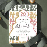 Weihnachts Party Retro Groovy Frische Pasta machen Einladung<br><div class="desc">Genießen Sie den Retro-Charme mit diesem trendigen Merry & Bright Christmas Invitation Design. Mit Retro-Schriftart in festlichen Farben und einem großen Weihnachtsbaumdesign,  das bestimmt beeindrucken wird! Fügen Sie Ihre Feiertagsdetails hinzu und machen Sie farbenfrohe und unterhaltsame Weihnachtsfeiereinladungen.</div>