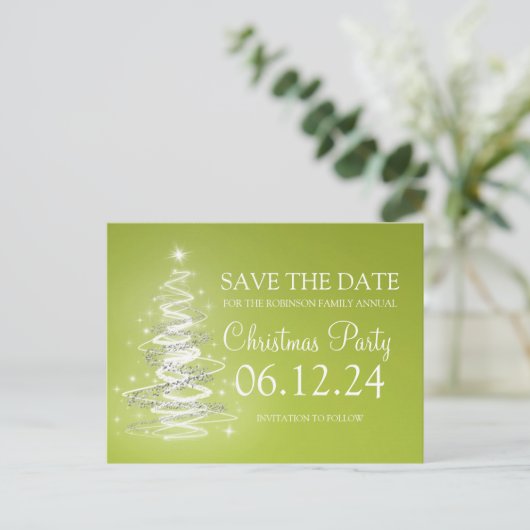 Weihnachts-Party Save the Date funkelnd Baum grün Ankündigungspostkarte (Stehend Vorderseite)