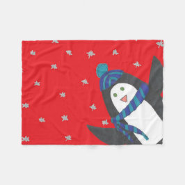 Weihnachts-Penguin auf Rot Fleecedecke