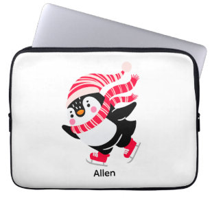 Weihnachts-Penguin in einem Hut und Scarf auf Skat Laptopschutzhülle