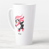 Weihnachts-Penguin in einem Hut und Scarf auf Skat Milchtasse (Linke Ecke)