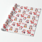 Weihnachts Pinguin Name Wrapping Paper Geschenkpapier (Ungerollt)