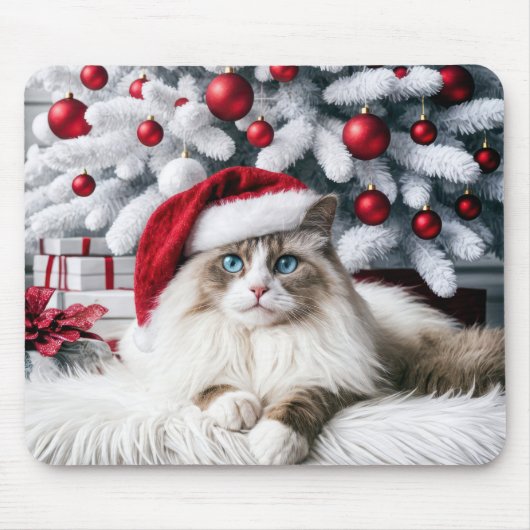 Weihnachts-Ragdoll-Katze In einer Weihnachtsmannmü Mousepad (Vorne)