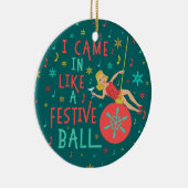 Weihnachts-Retro-Frau auf Weihnachten-Ball Keramik Ornament (Rechts)