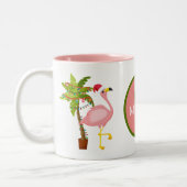 Weihnachts-Rosa-Flamingo-Monogramm Zweifarbige Tasse (Links)