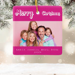 Weihnachts-Rosa-Foto heißt modern weiß Keramikornament<br><div class="desc">Weißer Text: Frohe Weihnachten,  geschrieben mit einem trendigen Stil Skript. Personalisieren und verwenden Sie Ihr eigenes Foto und Ihre eigenen Namen. Ein warmes rosa Hintergrund.</div>
