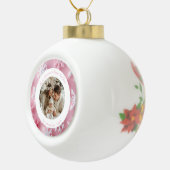 Weihnachts-Rosa-Schneeflocken-Foto Keramik Kugel-Ornament (Rechts)