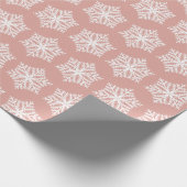 Weihnachts Rose Pink & White Schneeflocken Muster Geschenkpapier (Ecke)