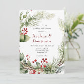 Weihnachts-Rote Berries-Kiefer-Hochzeit Einladung (Stehend Vorderseite)