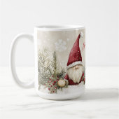 Weihnachts-Santa-Gnome, Kiefer, Beeren | Kaffeetasse (Links)