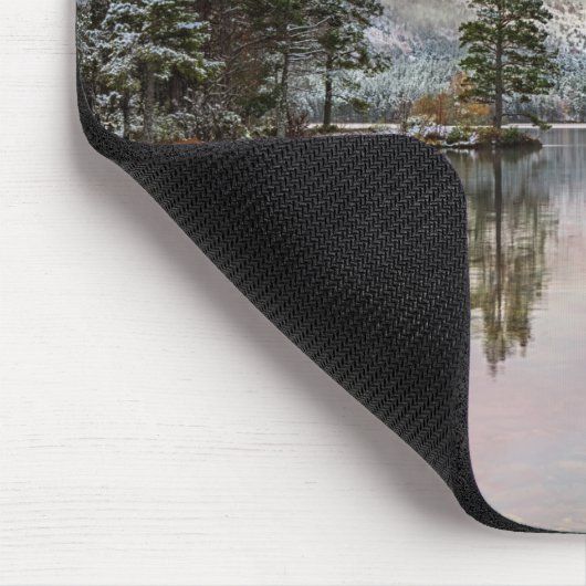 Weihnachts-Schnee-Landschaft Business Mousepad (Ecke)