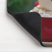 Weihnachts-Schneemann in heißer Schokolade Mousepad (Ecke)
