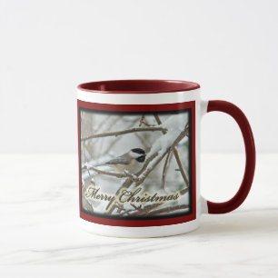Weihnachts-Schwarz-Chickadee im Schnee Tasse