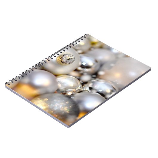 Weihnachts-Silberdekor Baubles Notizblock (Linke Seite)