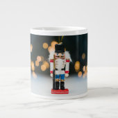 Weihnachts-SlipperyJoe Nutcracker figurine Ornamen Jumbo-Tasse (Vorderseite)