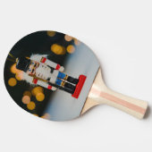 Weihnachts-SlipperyJoe Nutcracker figurine Ornamen Tischtennis Schläger (Seitenansicht)