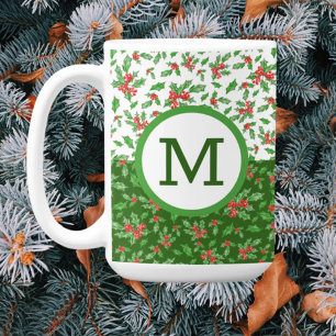 Weihnachts-Stechpalmenblätter und -Beeren rot und Kaffeetasse