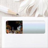 Weihnachts-Street-Kirche und Schnee (Insitu)