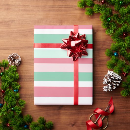 Weihnachts-Streifenmuster Geschenkpapier (Feiertagsgeschenk)