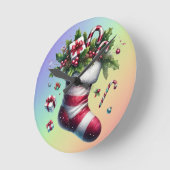 Weihnachts-Strumpf mit Geschenken und Süßspeisen Runde Wanduhr (Winkel)