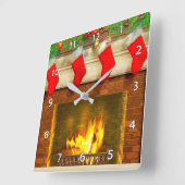 Weihnachts-Strümpfe und Feuerstelle Quadratische Wanduhr (Winkel)