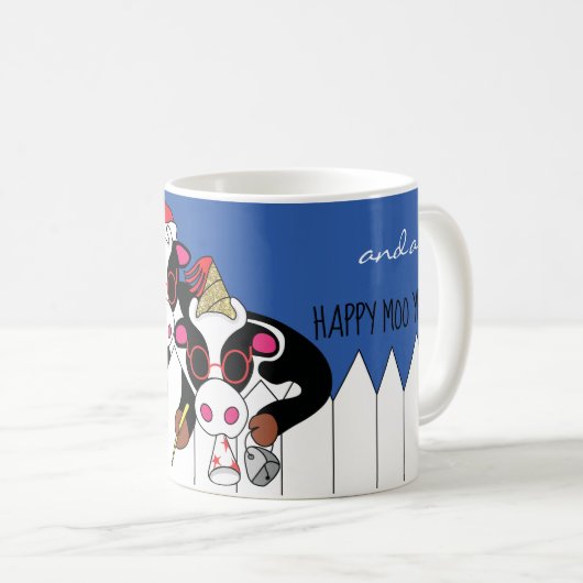 Weihnachts-Tasse 11 oz. "Happy Moo Year" Kaffeetasse (VorderseiteRechts)