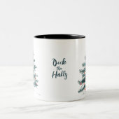 Weihnachts-Tasse | Rustikales Nordic Holiday Desig Zweifarbige Tasse (Mittel)