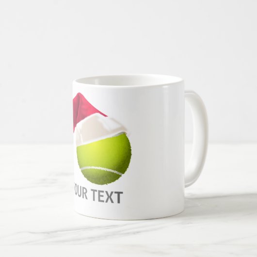 Weihnachts-Tennis-Ball-Weihnachtsmannmütze Kaffeetasse (VorderseiteRechts)