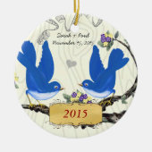 Weihnachts-Vintage Bluebirts auf Holzkörnchen Keramikornament (Vorne)