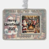 Weihnachts-Weihnachts-Strümpfe am Feuerplatz Rahmen-Ornament Silber (Vorderseite)