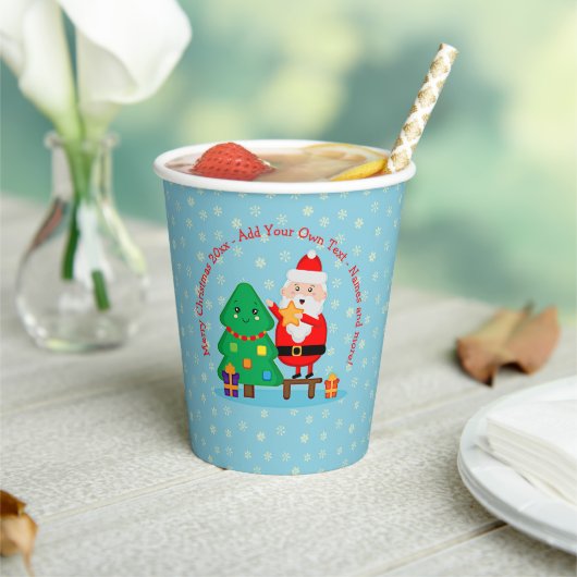 Weihnachts-Weihnachtsbaum 20xx Hinzufügen Text Pappbecher (In Situ)