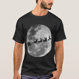 Weihnachts-Weihnachtsmann fliegt über den Mond T-Shirt