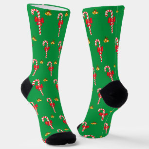 Weihnachts-Zuckerstangen-Muster auf Grün Socken