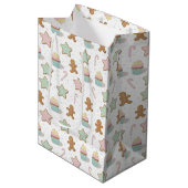 Weihnachtsbäckerei-Muster Mittlere Geschenktüte (Vorderseite Schrägansicht)