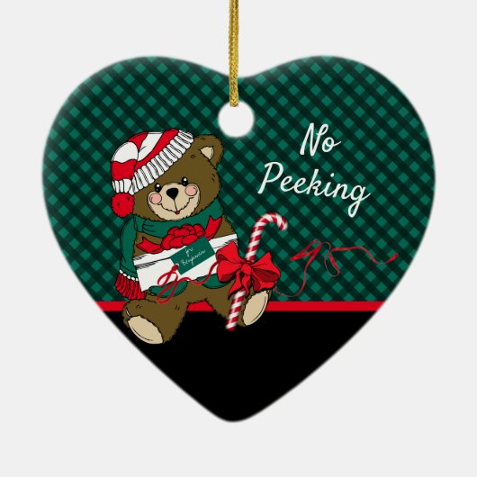 Weihnachtsbär Grün Kariert No Peeking Personalisie Keramik Ornament (Hinten)