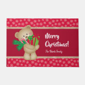 Weihnachtsbär mit Geschenk und Schneeflocken, rot Fußmatte (Vorderseite)