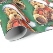 Weihnachtsbär mit Weihnachtsmannmütze Geschenkpapier (Rolleneckpunkt)