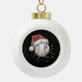 WeihnachtsBaseball-Spieler Keramik Kugel-Ornament (Vorderseite)